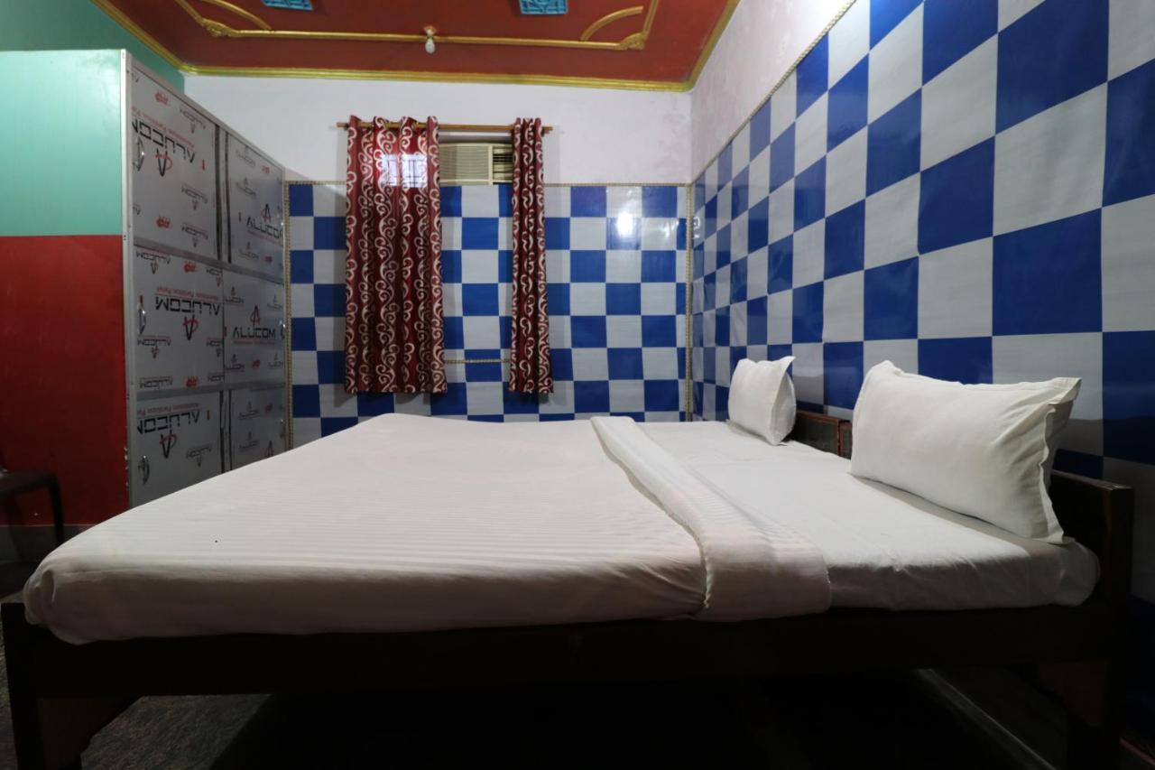 Oyo 27695 Hotel Relation Kanpur Exterior photo