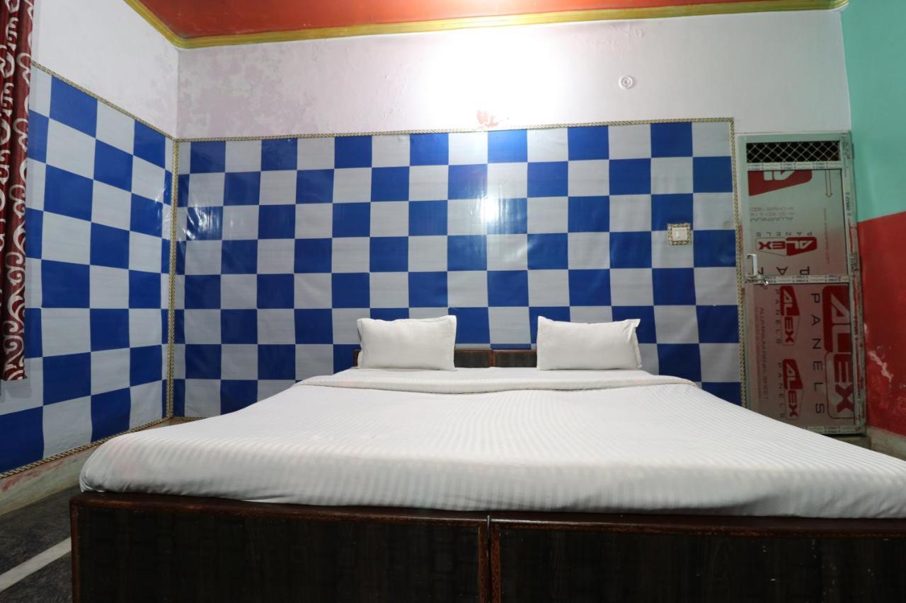 Oyo 27695 Hotel Relation Kanpur Exterior photo