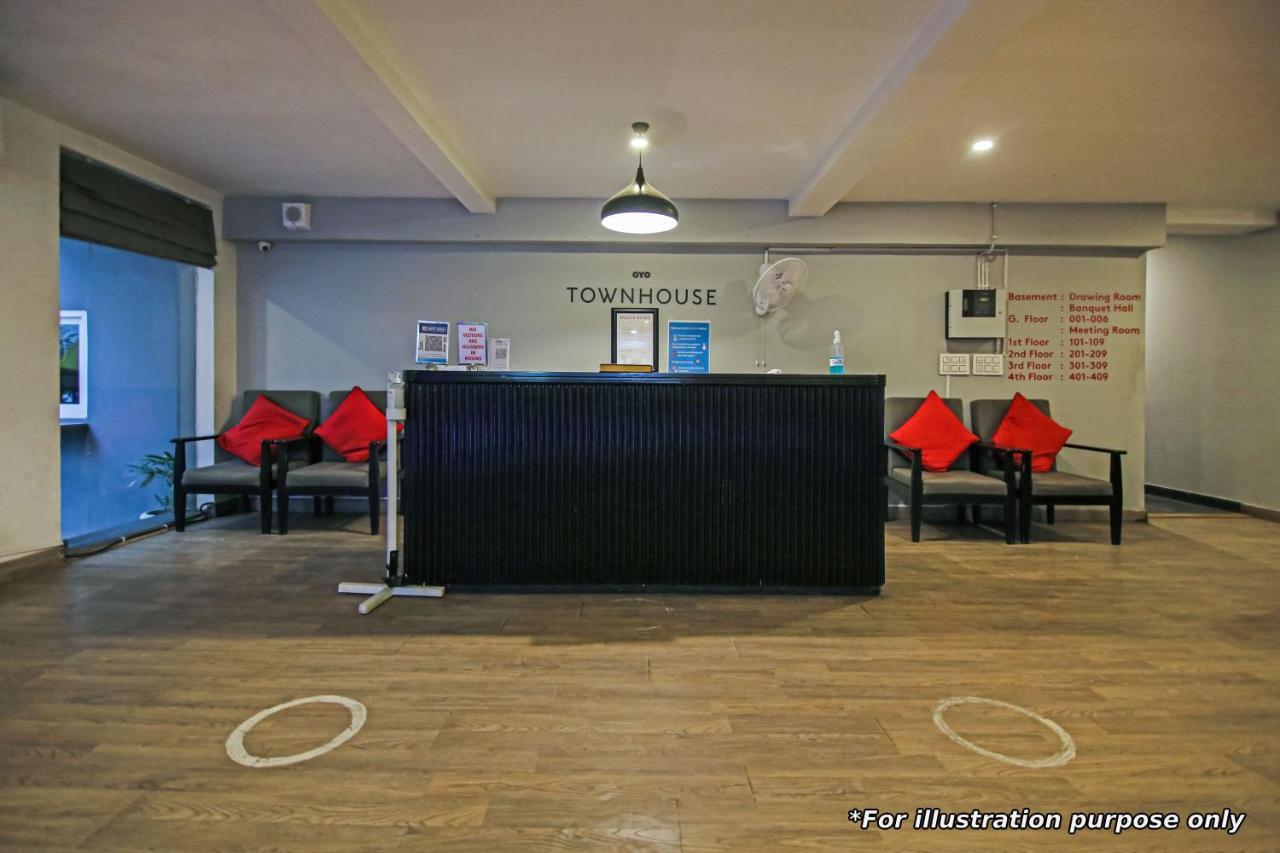 Oyo 27695 Hotel Relation Kanpur Exterior photo