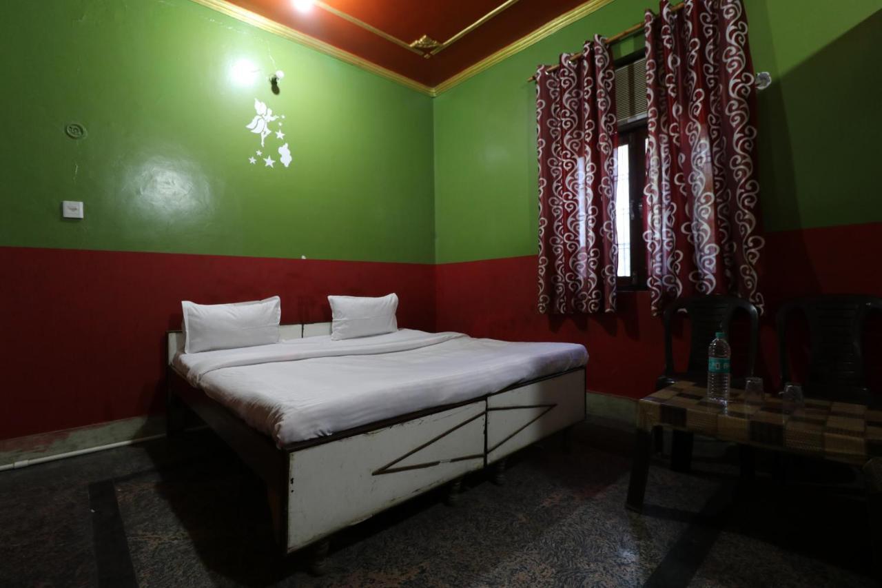 Oyo 27695 Hotel Relation Kanpur Exterior photo